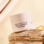 Apply the Cream Before Makeup, Moisturizing Foundation Cream - Lasting Moisturizing, Creating a Natural Foundation - Image 4