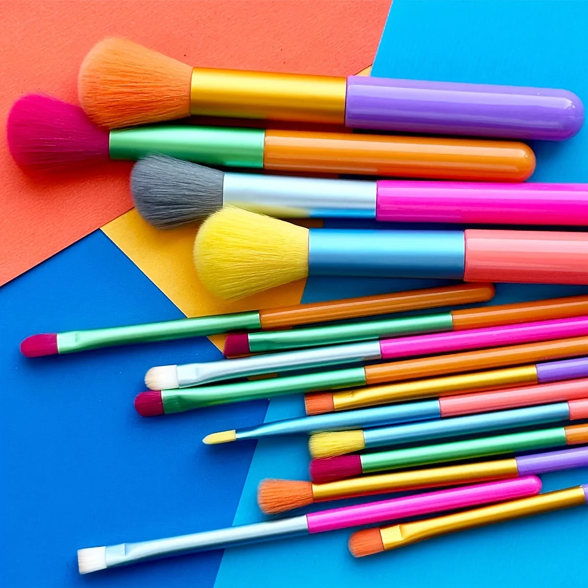 S77abd4e66b8f40aab4195d160ef17cd16.webp Makeup Brushes 15Pcs Colourful Makeup Brush Set Foundation Contour Blush Concealers Eye Shadow Blending Make Up Brush Kit - Image 1